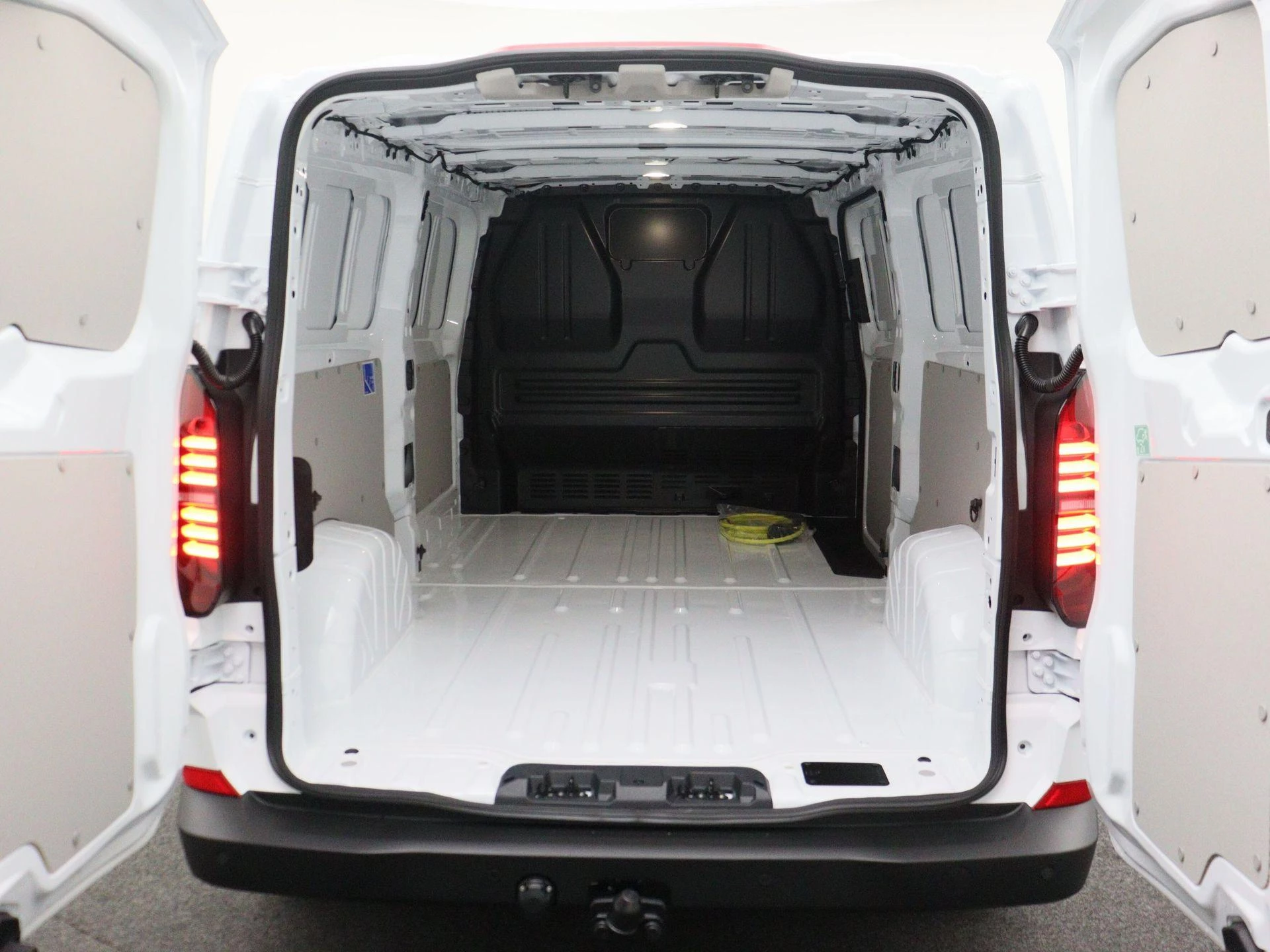 Hoofdafbeelding Volkswagen e-Transporter