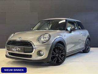 Hoofdafbeelding MINI One MINI One Mini 1.2 | Stoelverwarming | 17'' JCW velgen | Airco | PDC achter