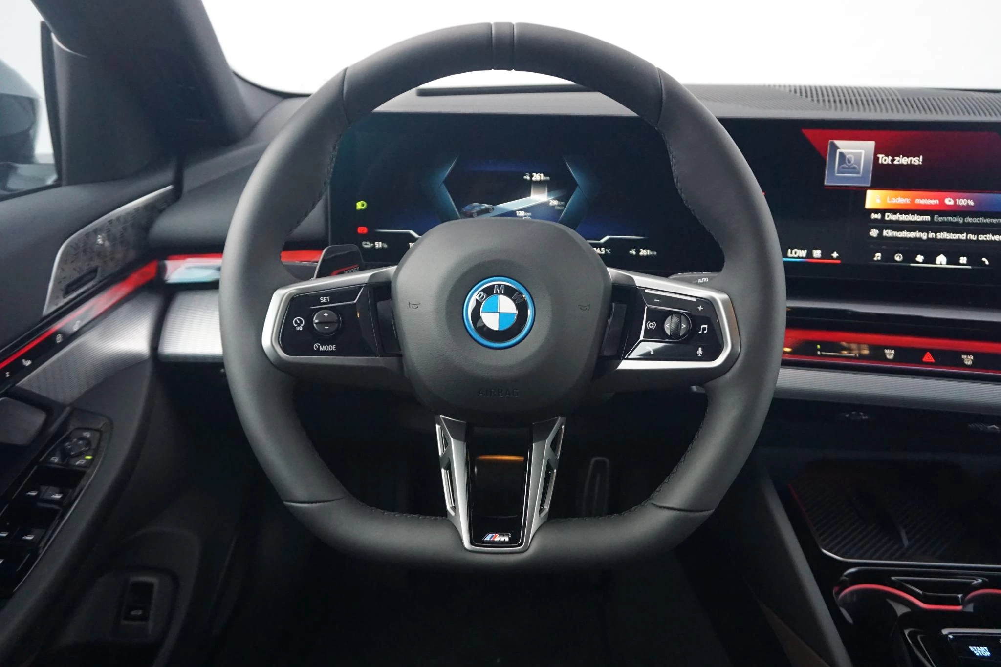Hoofdafbeelding BMW i5