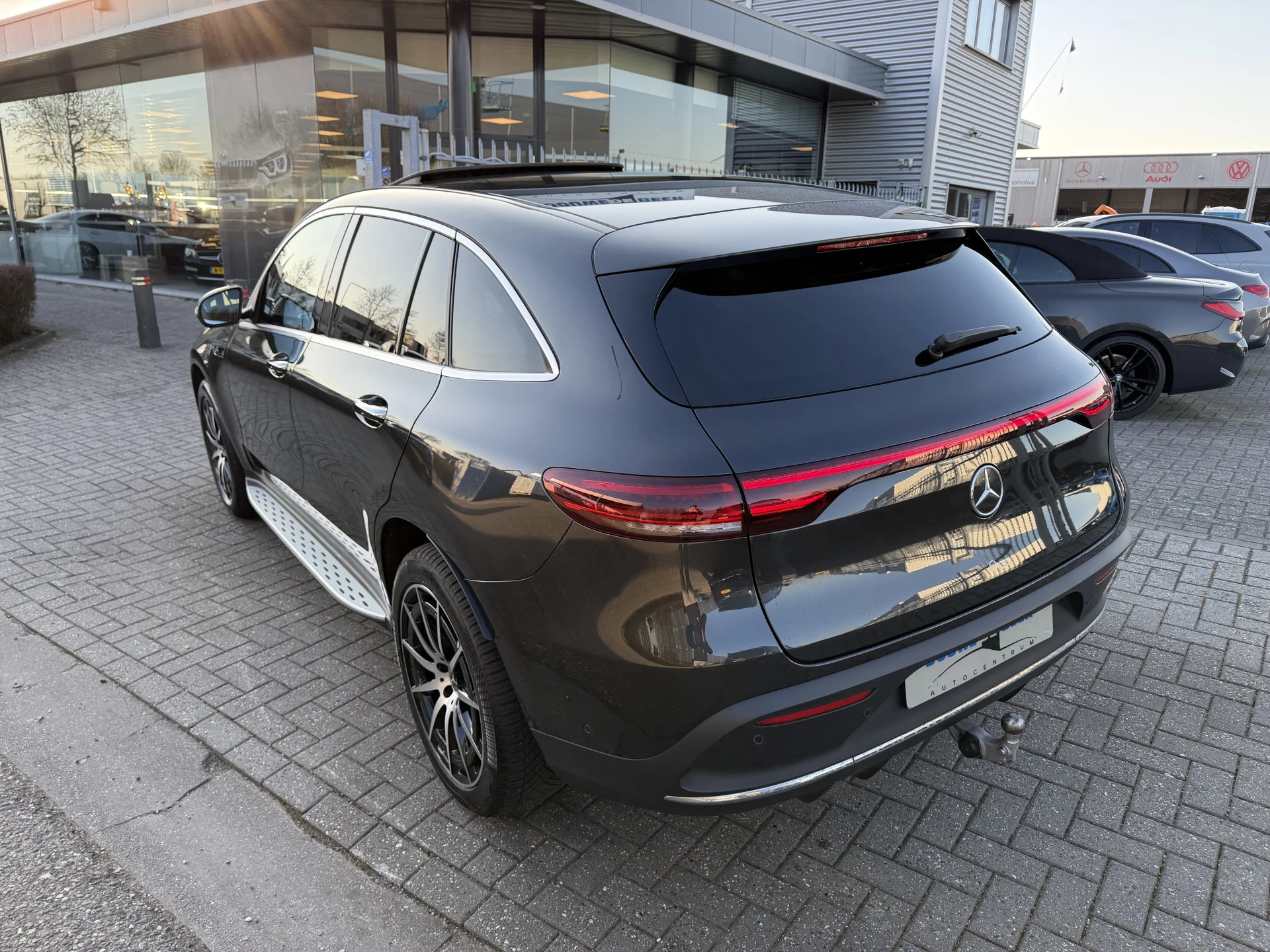 Hoofdafbeelding Mercedes-Benz EQC
