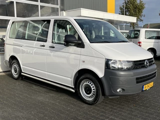 Volkswagen Transporter Kombi 2.0 TDI DSG 140pk BTW en BPM vrij Automaat Airco Cruise control Trekhaak PDC 1e eigenaar Marge Ideaal voor ombouw naar camper Euro 5 Personenbus Kombi Combi Tourer Groepsvervoer
