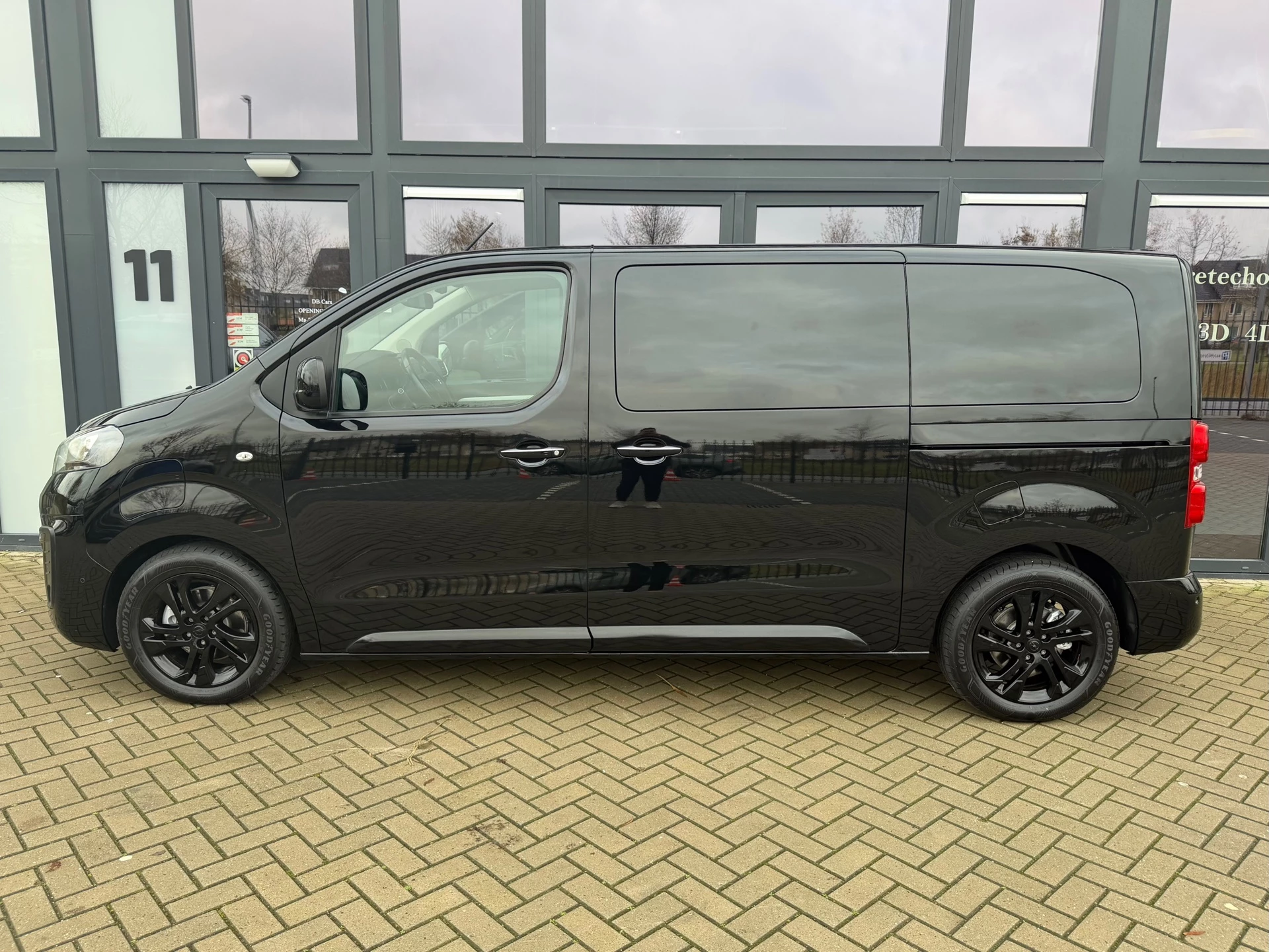 Hoofdafbeelding Opel Zafira e-Life