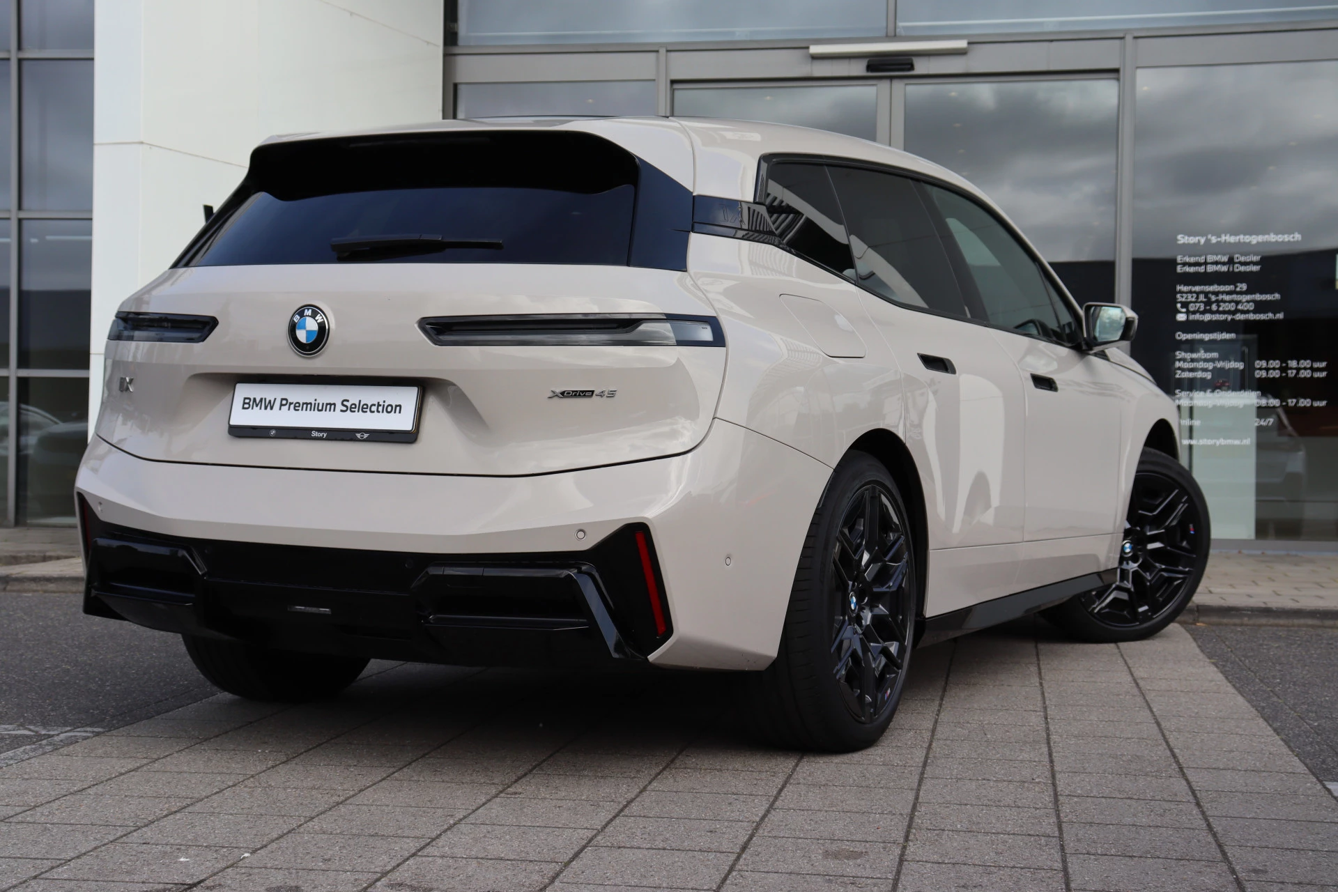 Hoofdafbeelding BMW iX