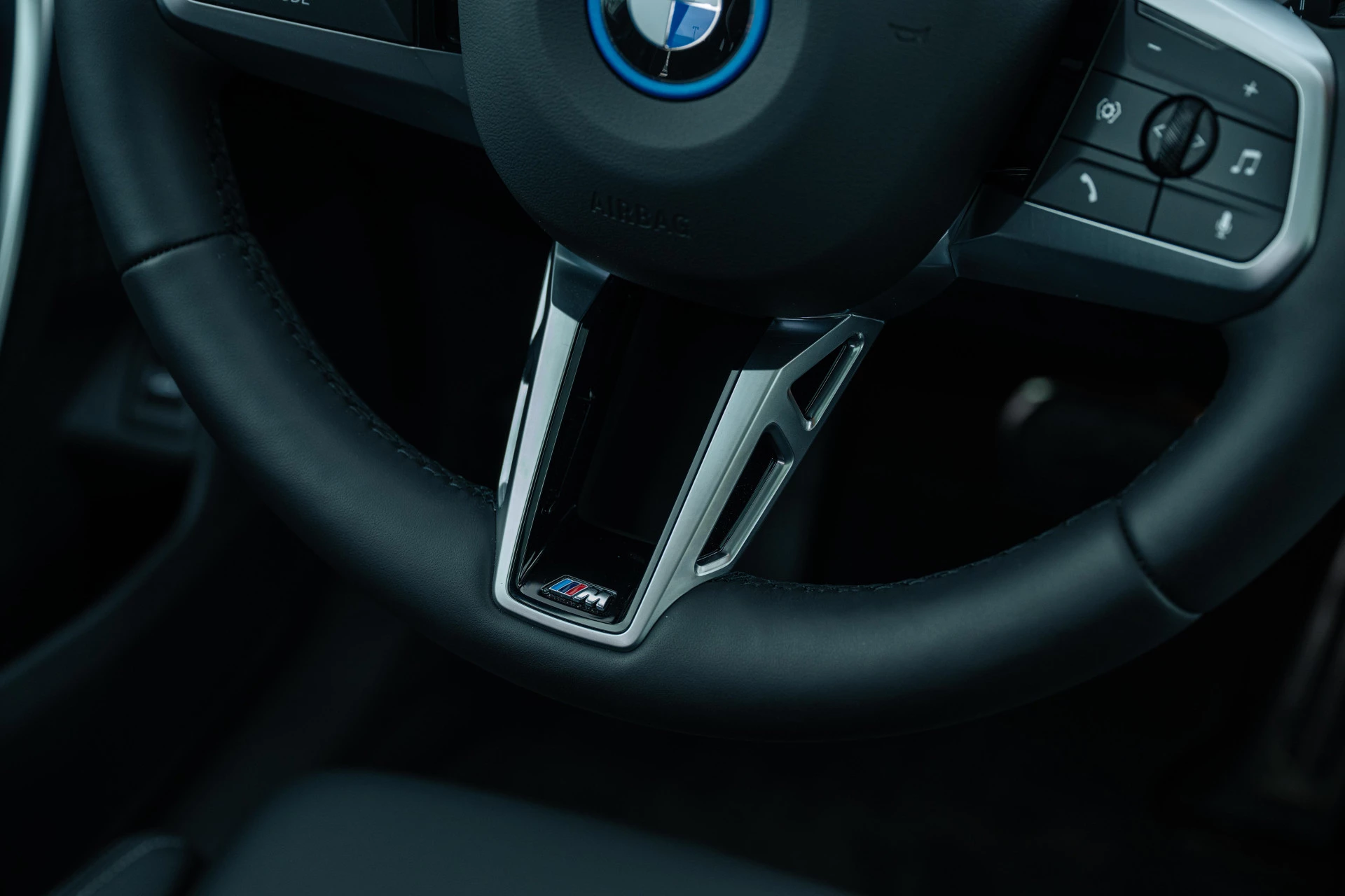 Hoofdafbeelding BMW iX1