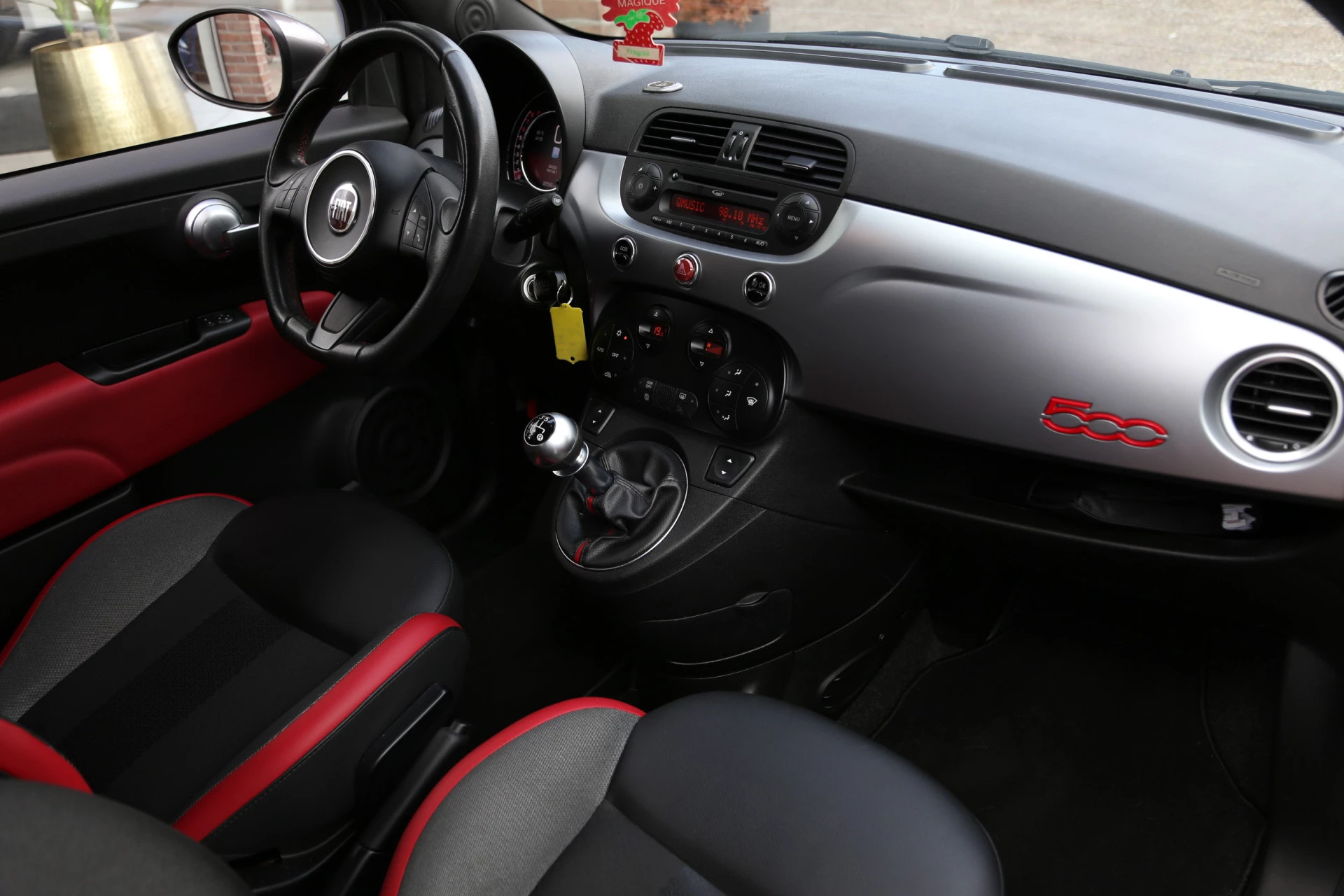 Hoofdafbeelding Fiat 500
