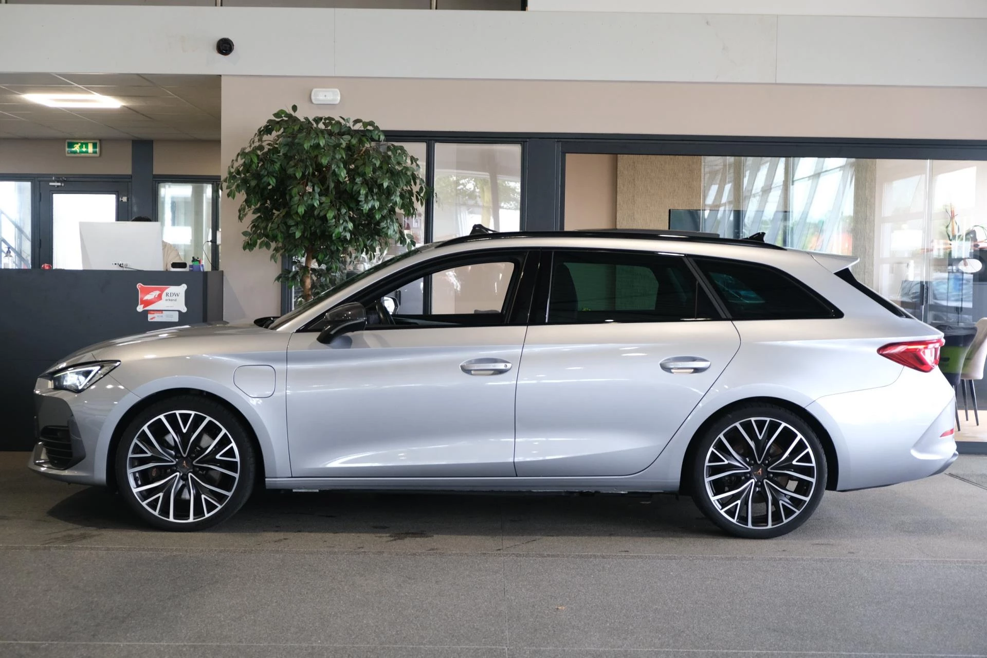 Hoofdafbeelding CUPRA Leon Sportstourer