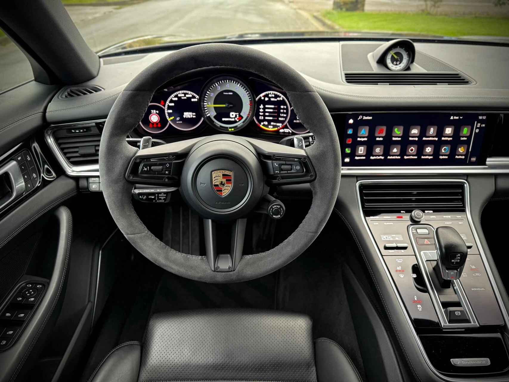 Hoofdafbeelding Porsche Panamera