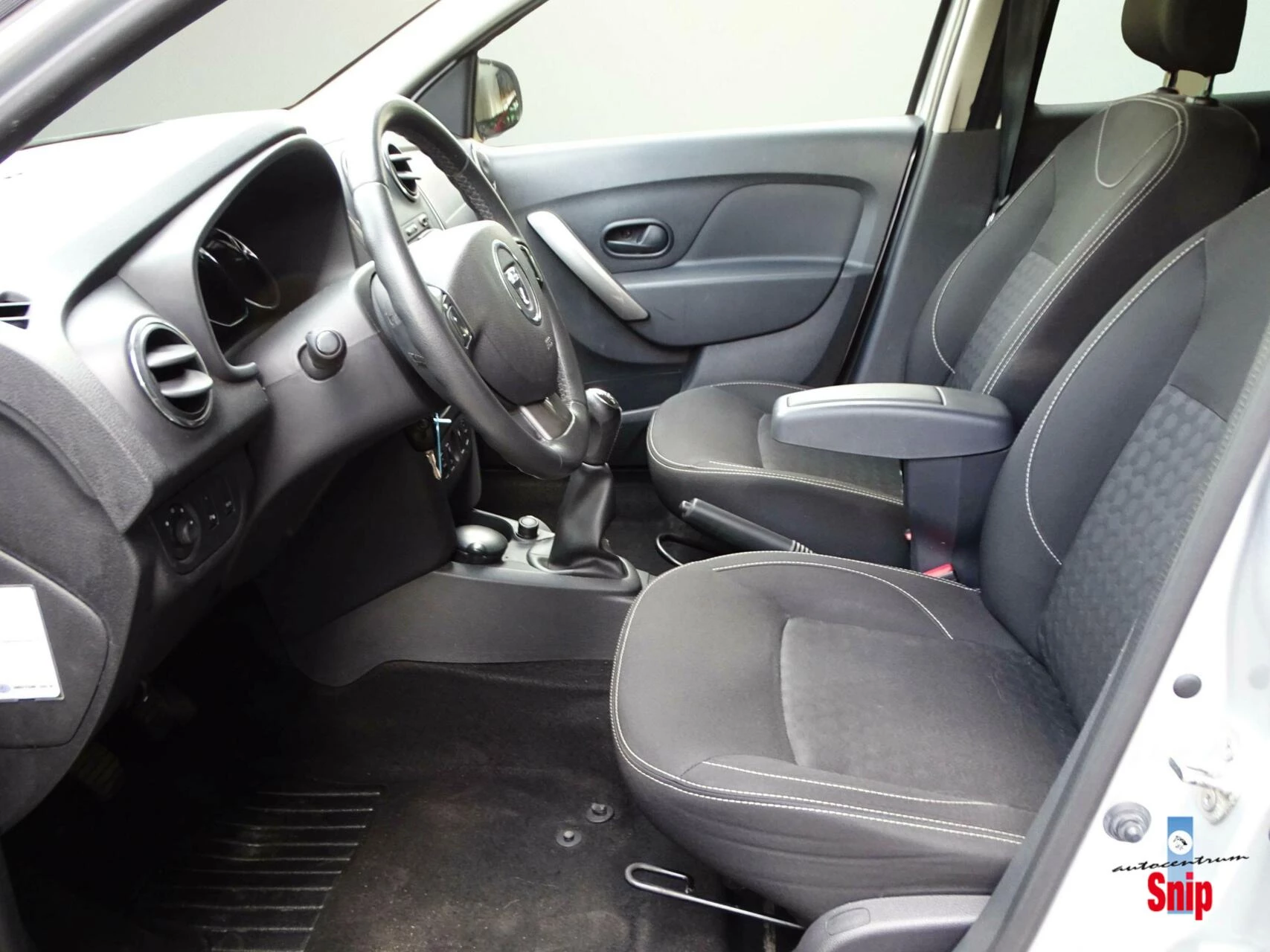 Hoofdafbeelding Dacia Logan