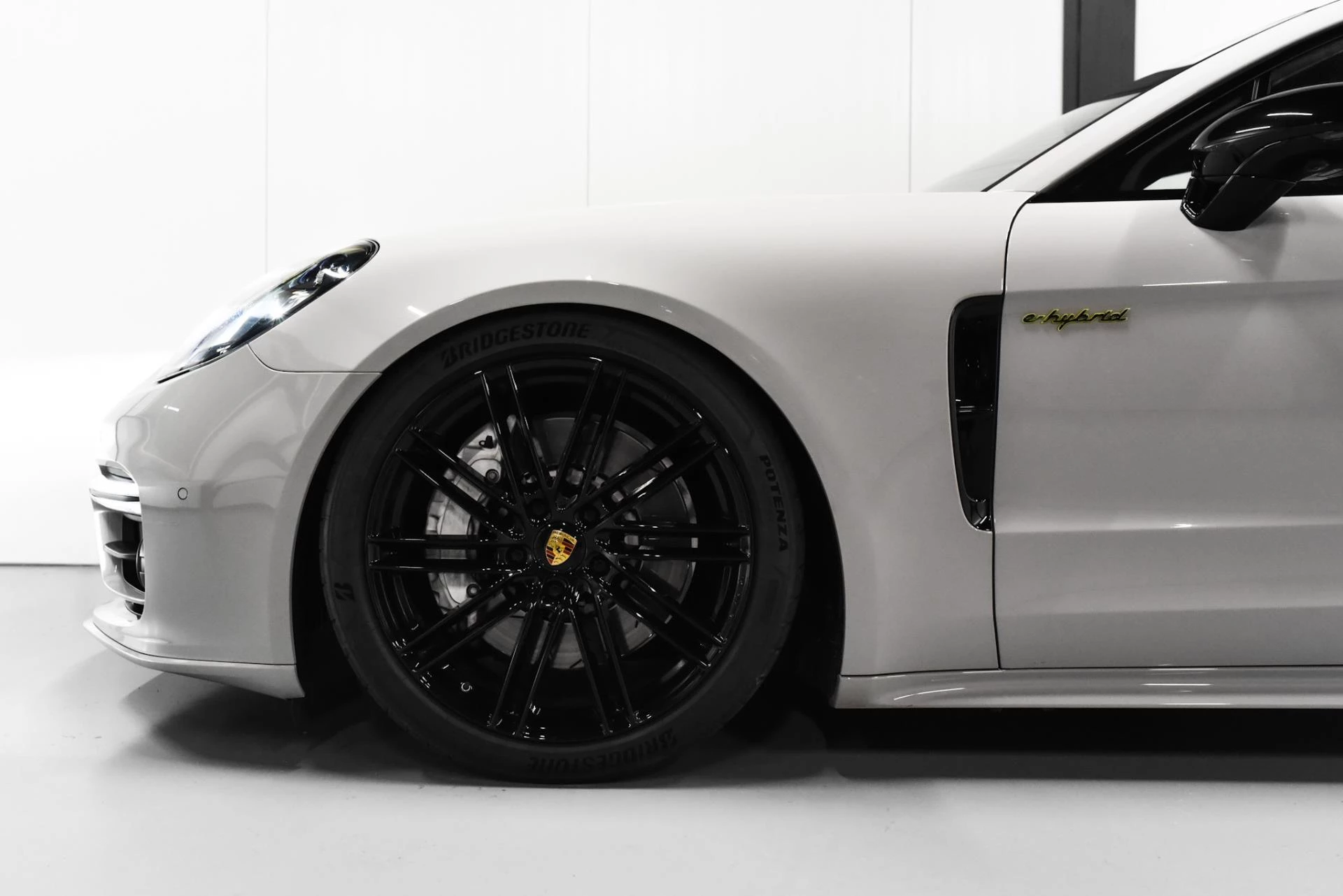 Hoofdafbeelding Porsche Panamera