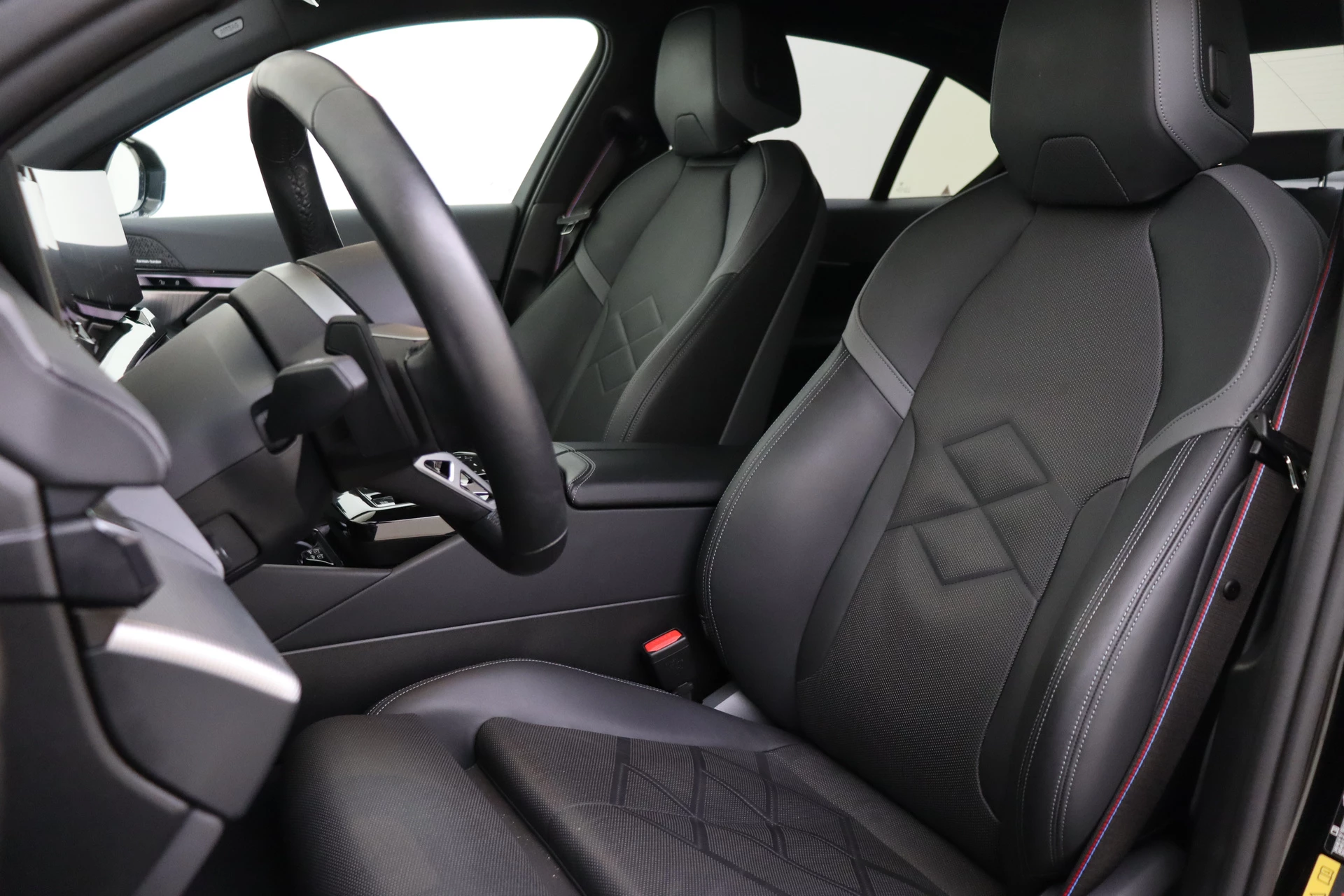 Hoofdafbeelding BMW i5