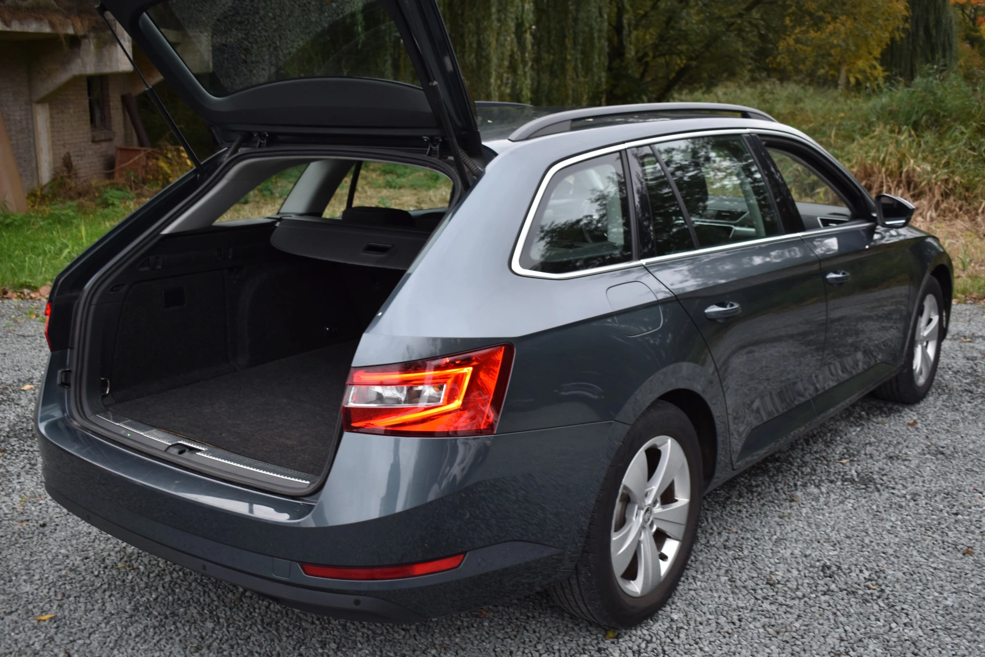 Hoofdafbeelding Škoda Superb