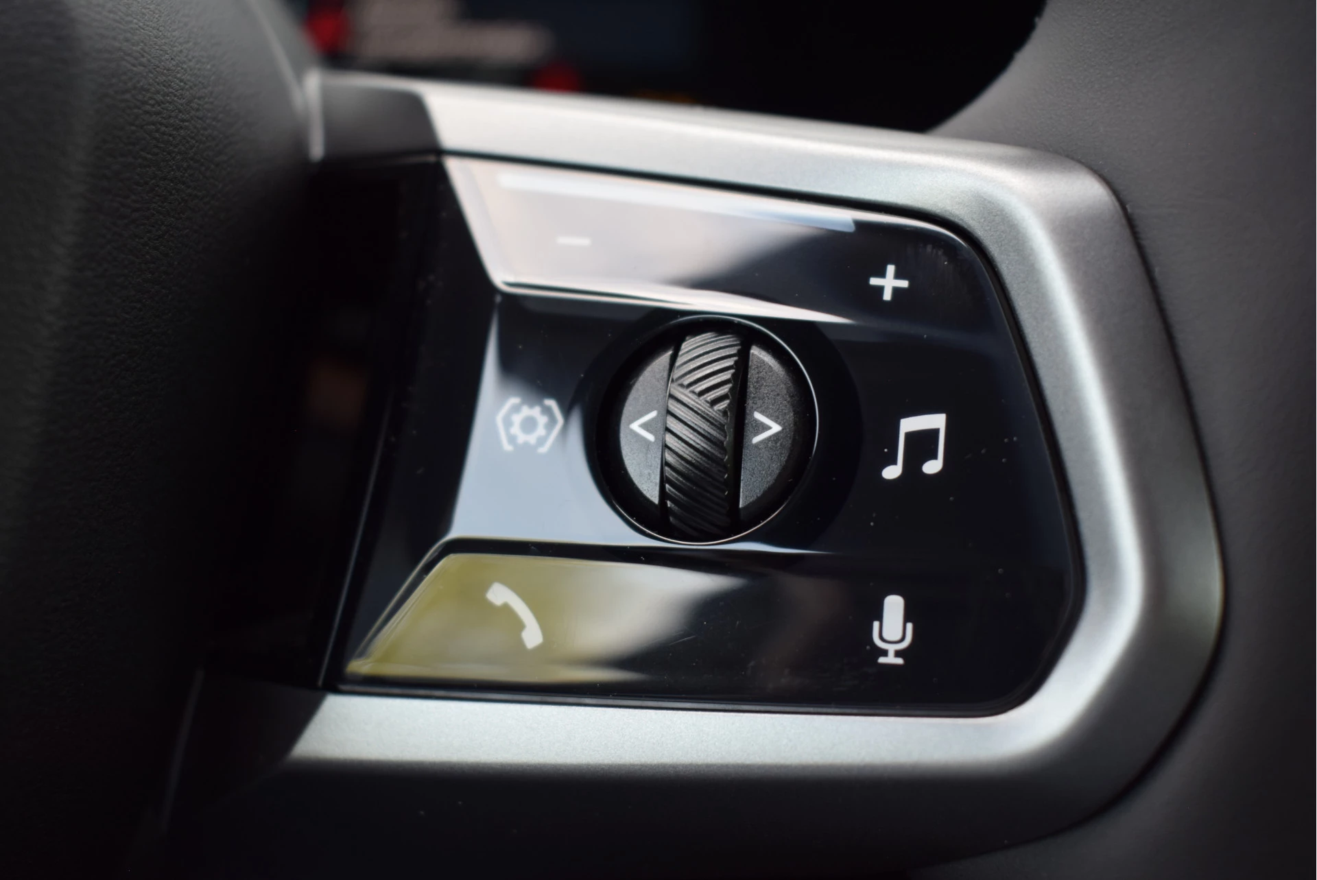 Hoofdafbeelding BMW i5