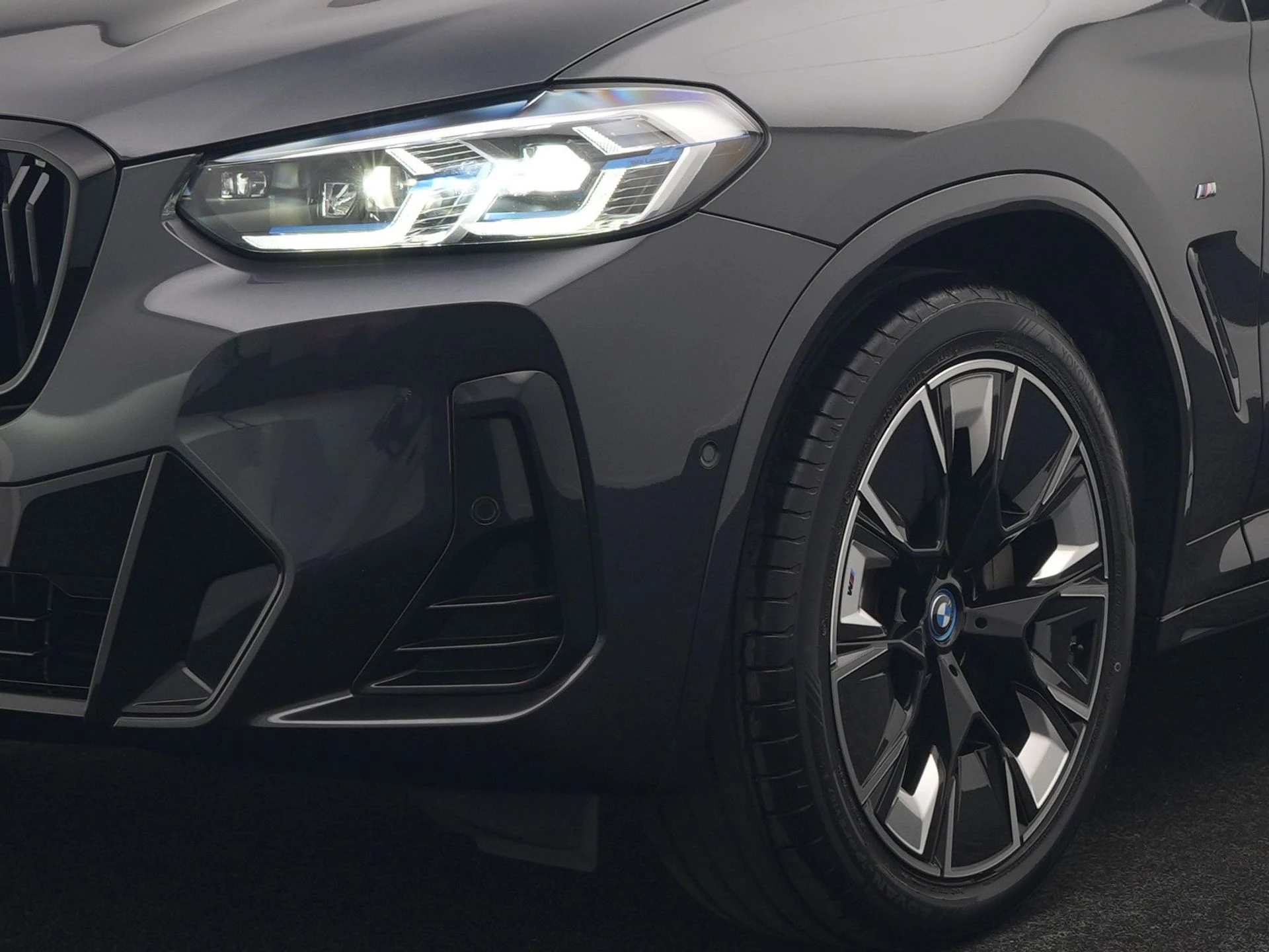 Hoofdafbeelding BMW iX3