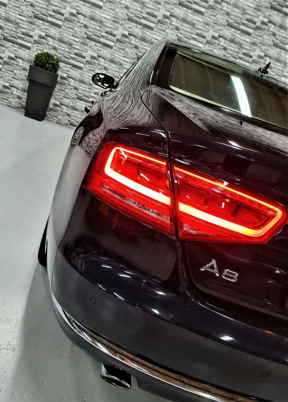 Hoofdafbeelding Audi A8