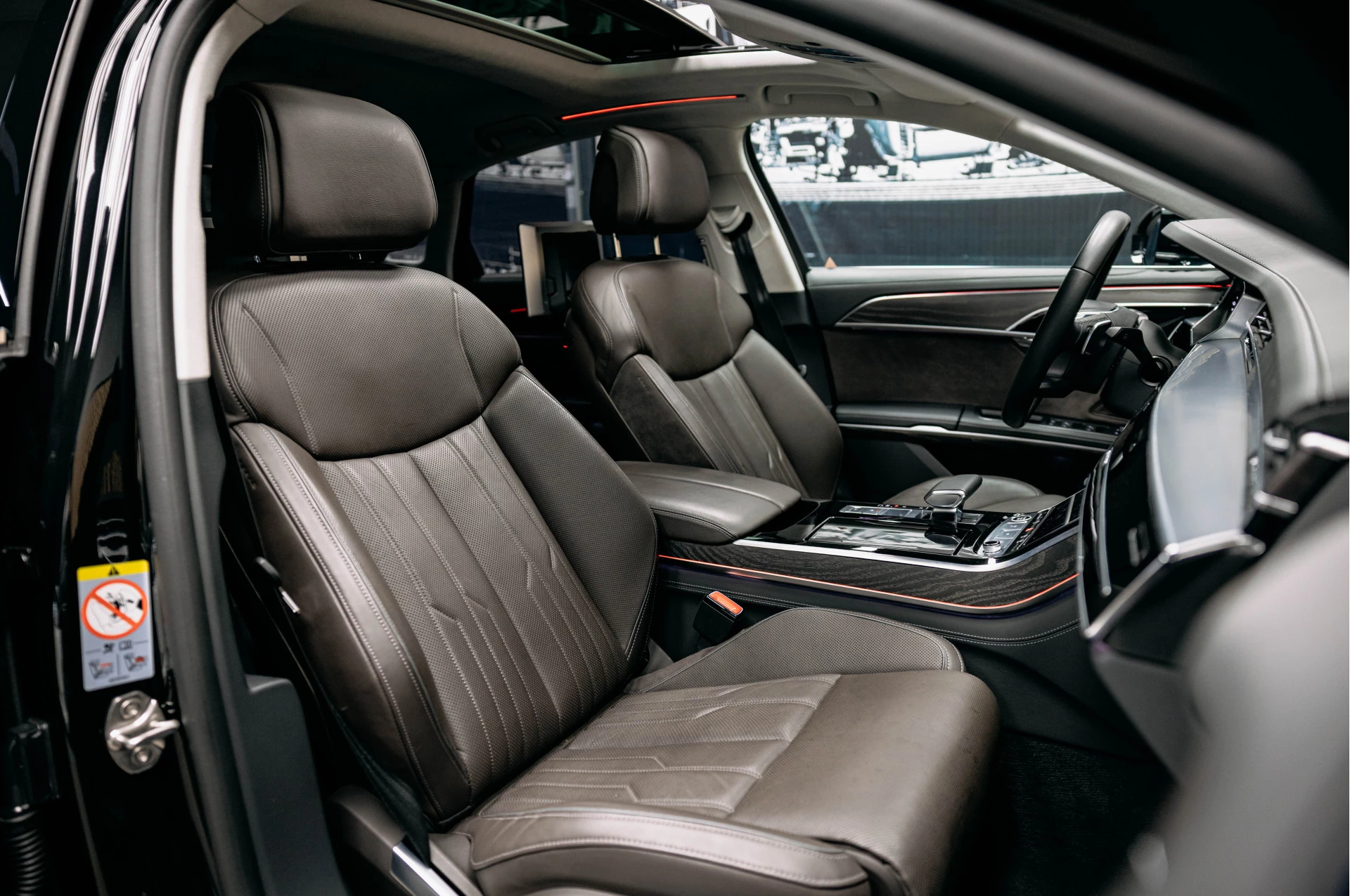 Hoofdafbeelding Audi A8
