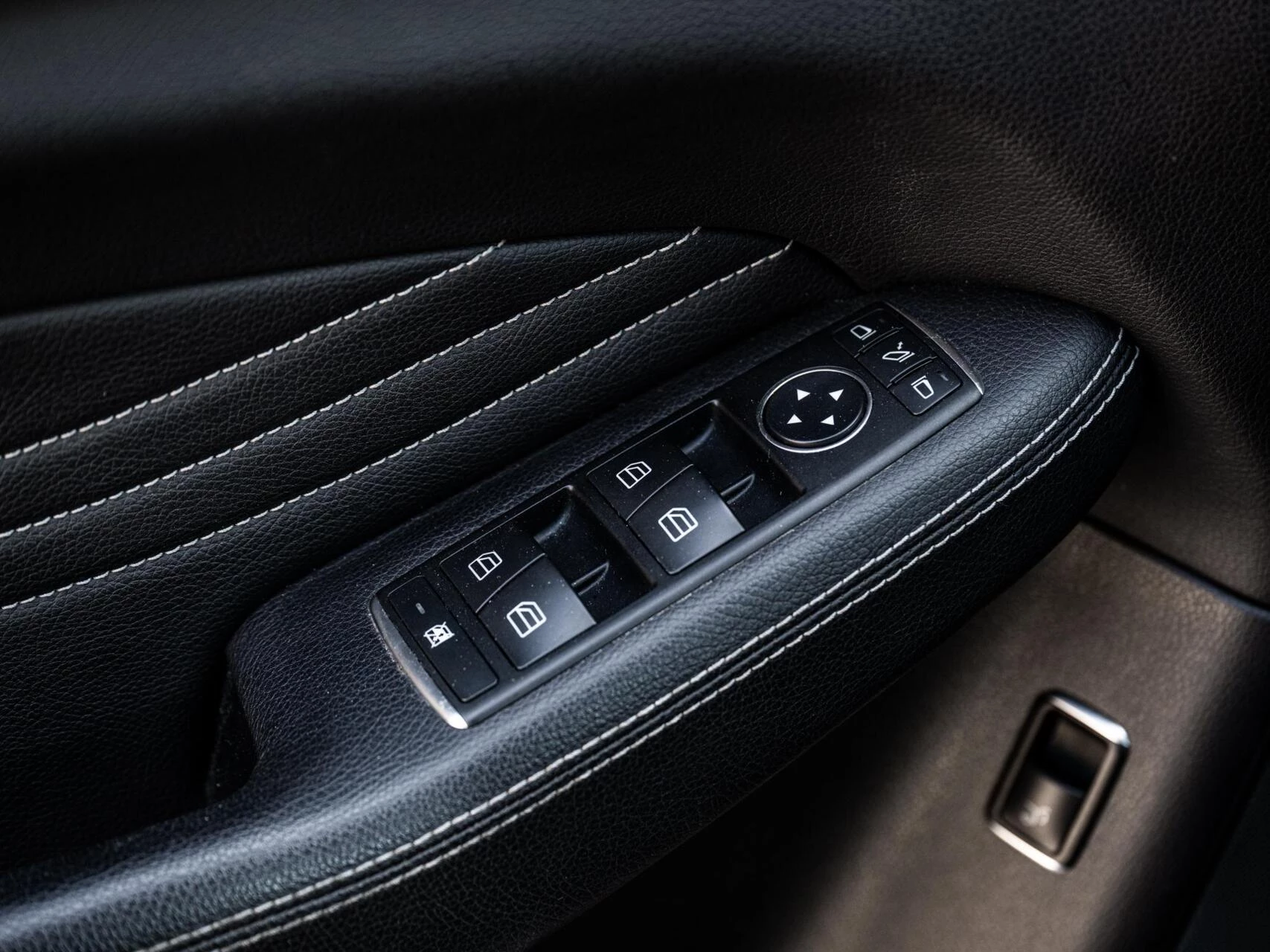 Hoofdafbeelding Mercedes-Benz M-Klasse