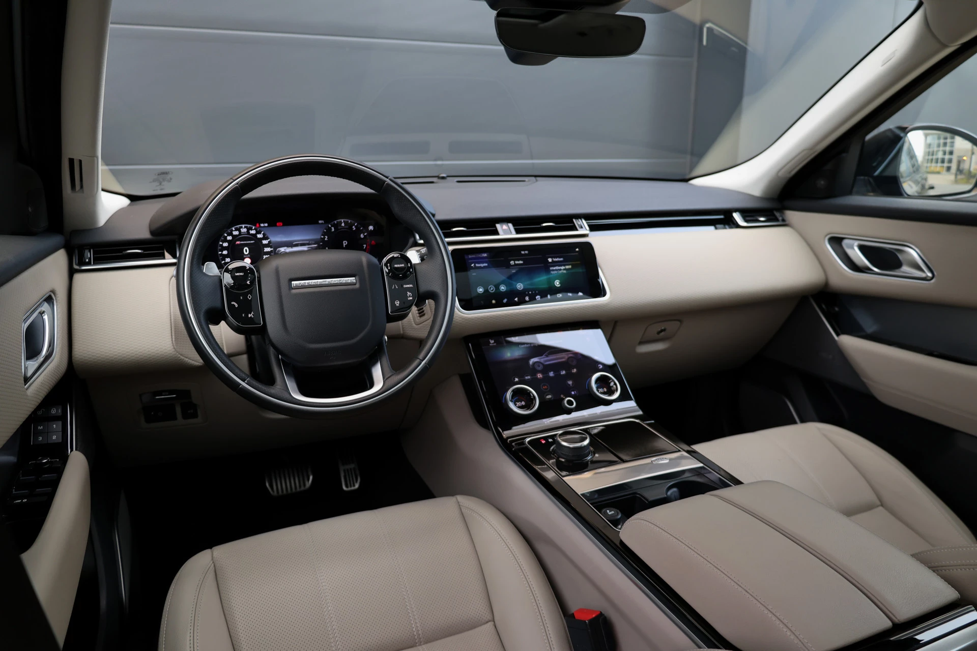 Hoofdafbeelding Land Rover Range Rover Velar