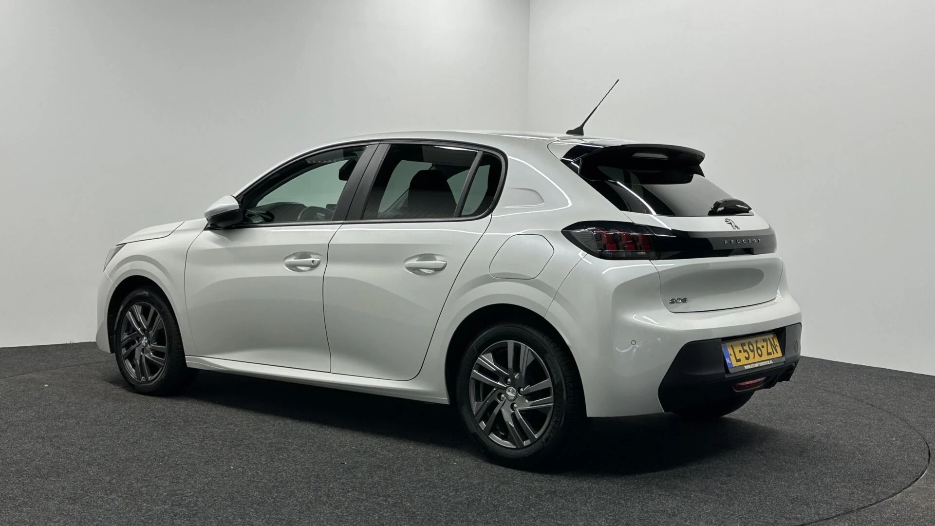 Hoofdafbeelding Peugeot 208