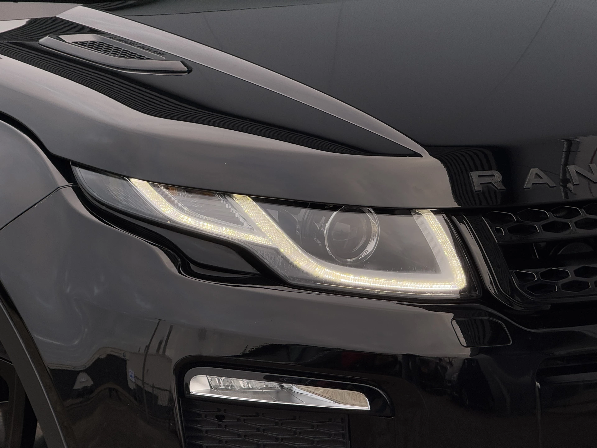 Hoofdafbeelding Land Rover Range Rover Evoque