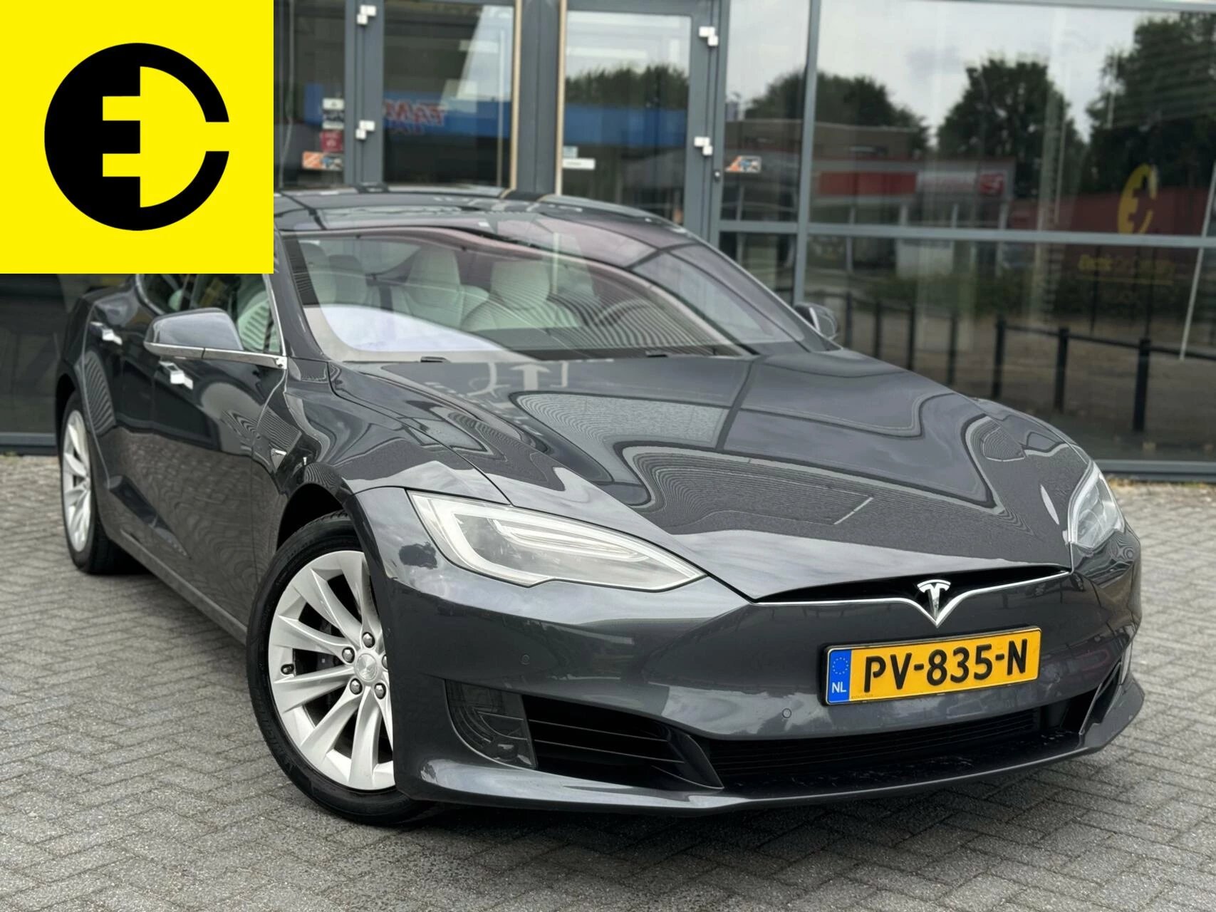 Hoofdafbeelding Tesla Model S