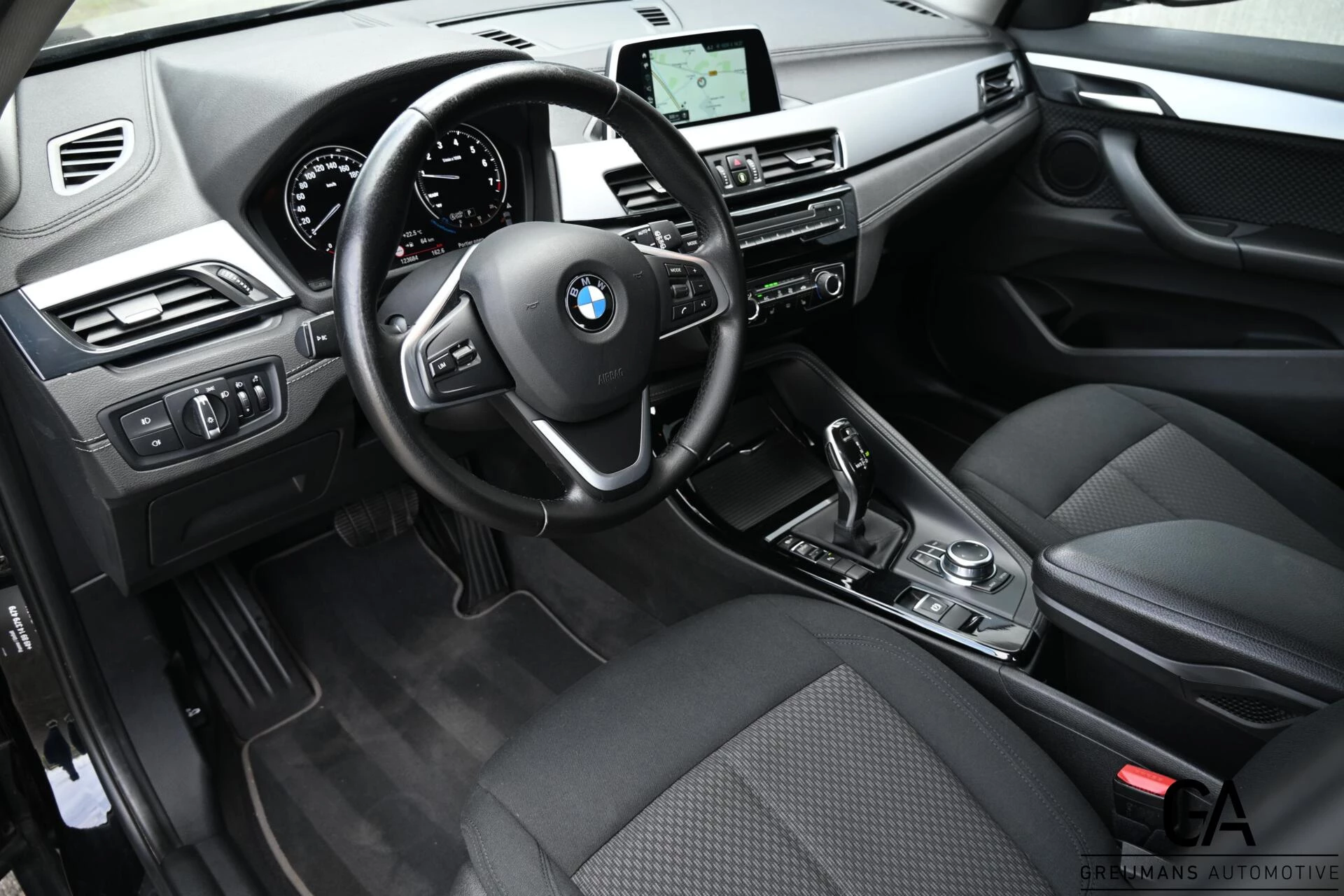 Hoofdafbeelding BMW X2