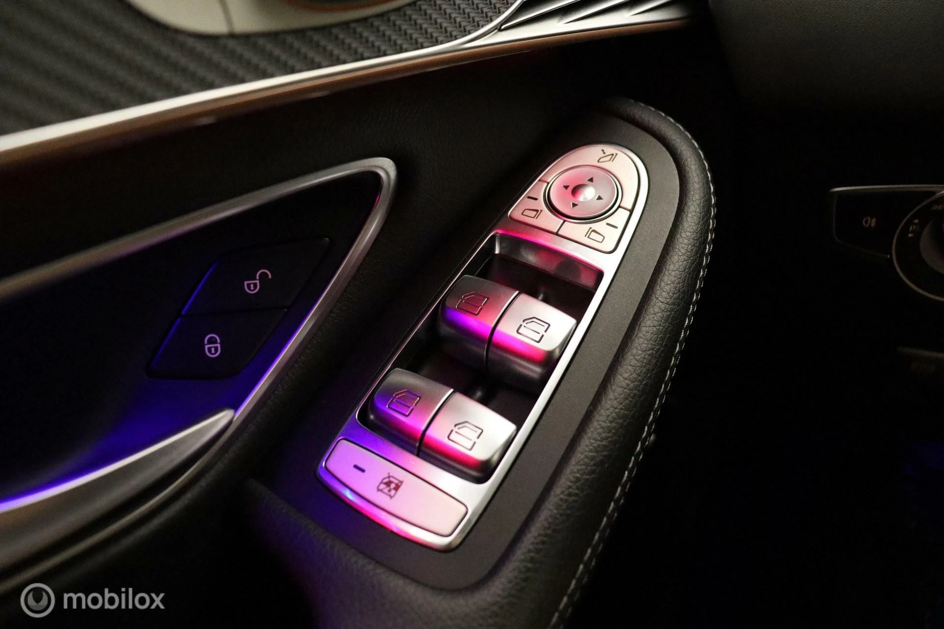 Hoofdafbeelding Mercedes-Benz EQC