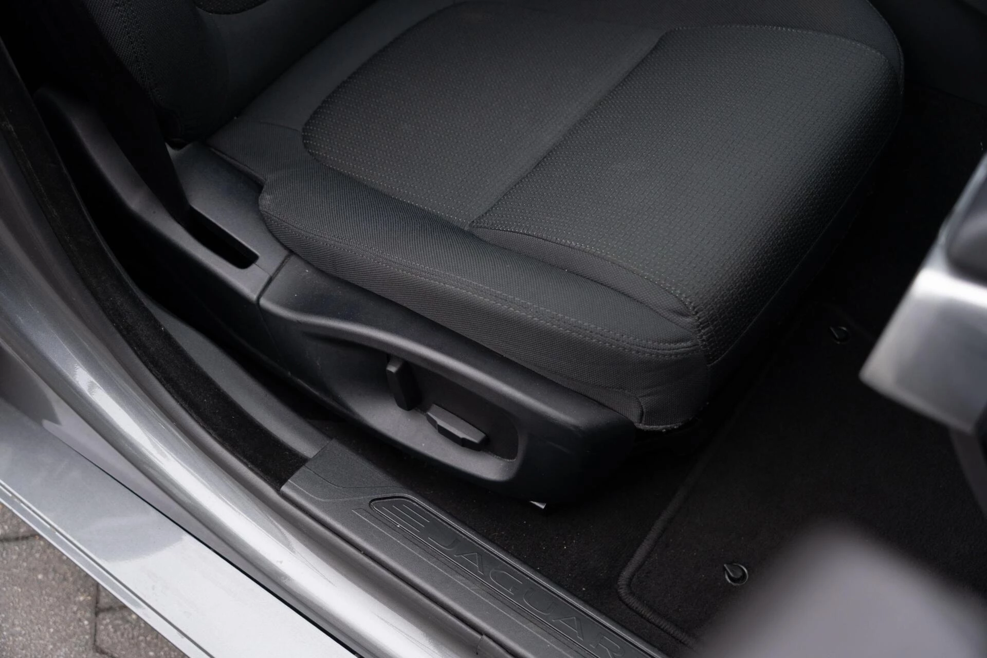 Hoofdafbeelding Jaguar XE