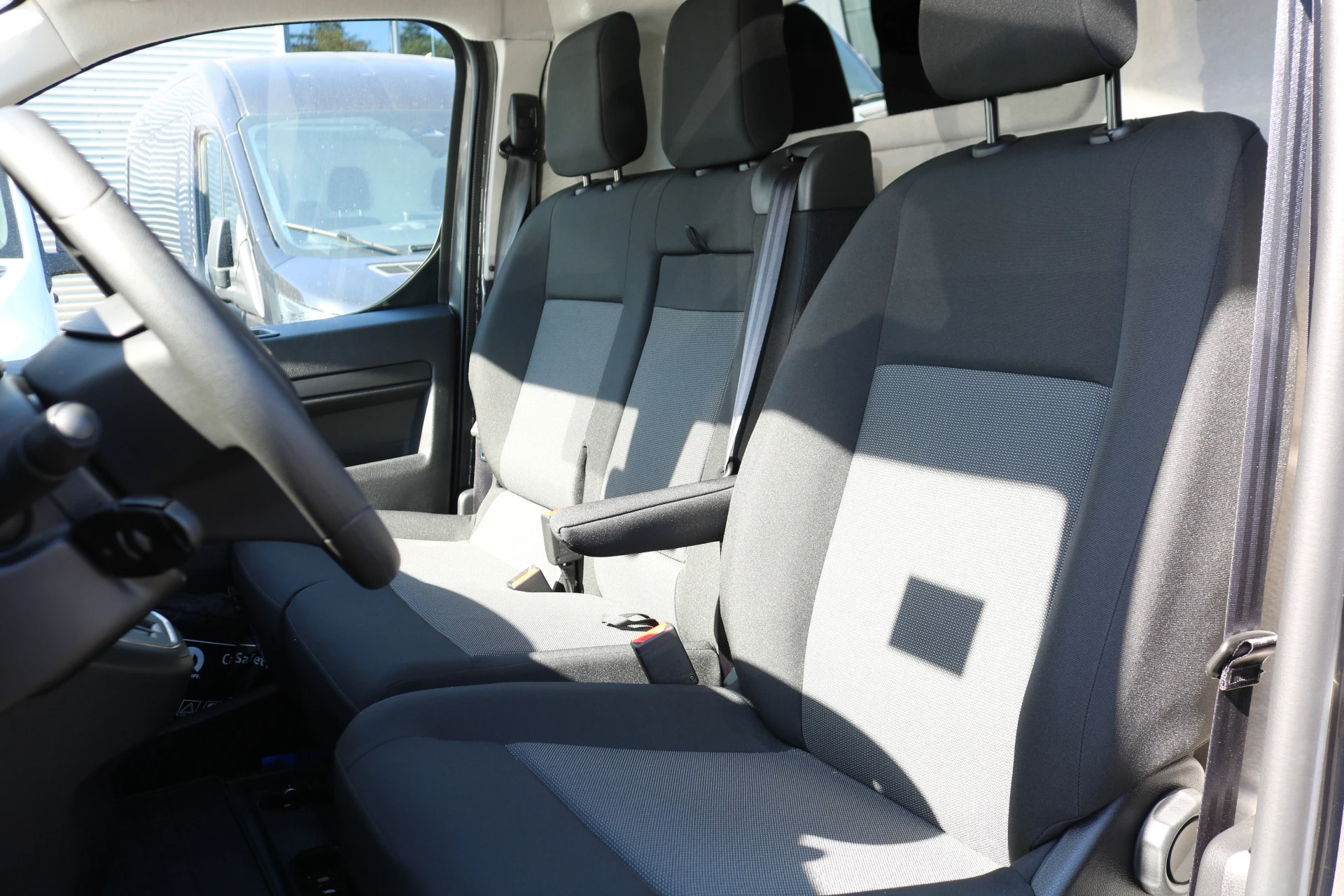 Hoofdafbeelding Opel Vivaro-e