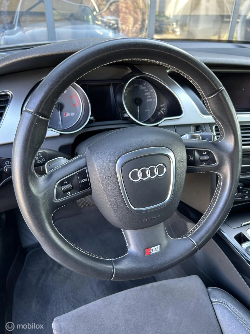 Hoofdafbeelding Audi S5