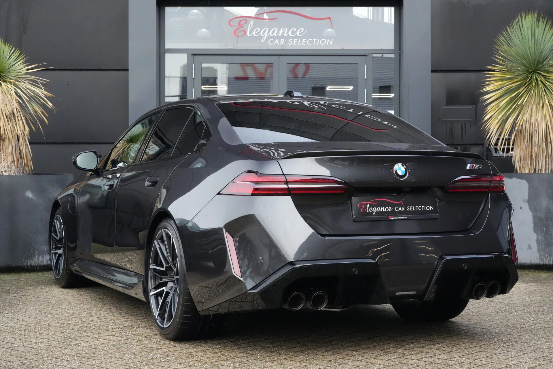 Hoofdafbeelding BMW M5