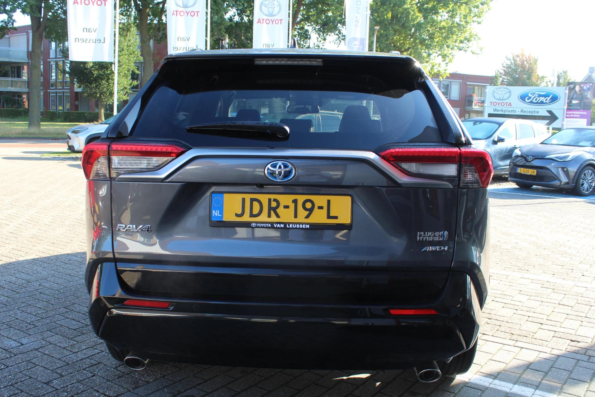 Hoofdafbeelding Toyota RAV4
