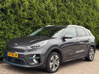 Hoofdafbeelding Kia e-Niro Kia E-Niro ExecutiveLine 64 kWh CarPlay Camera JBL