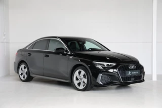 Audi A3 Limousine 30TFSI S-line NAP/Virtual/Clima/Nieuw model