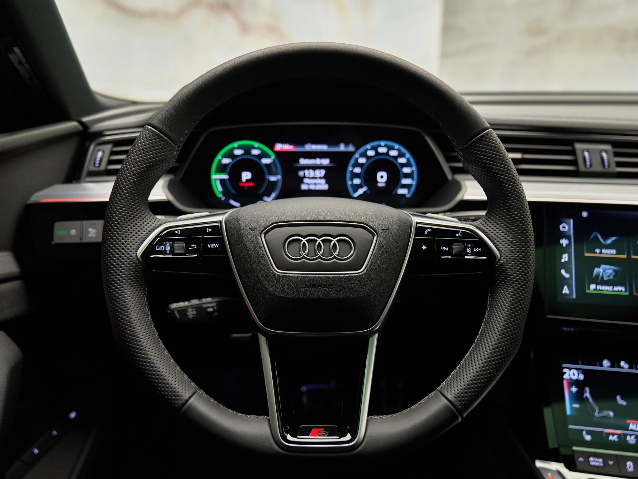 Hoofdafbeelding Audi Q8 Sportback e-tron