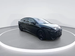 Volkswagen ID.7 Limited Edition 77 kWh accu. 286 pk · Achteruitrijcamera · sfeerverlichting · Multifunctioneel stuurwiel ·
