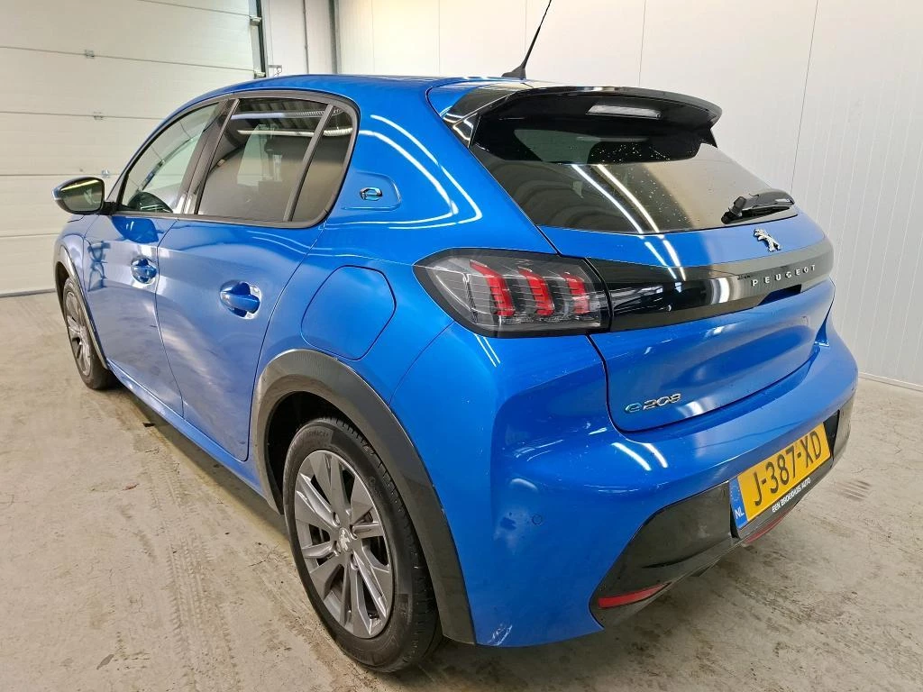 Hoofdafbeelding Peugeot e-208