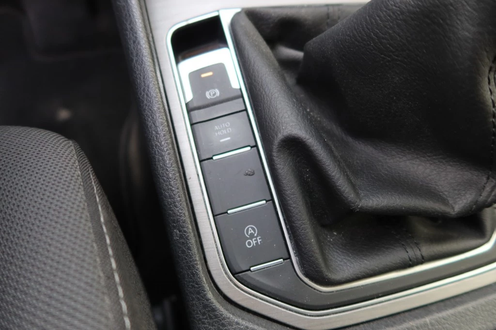 Hoofdafbeelding Volkswagen Golf Sportsvan