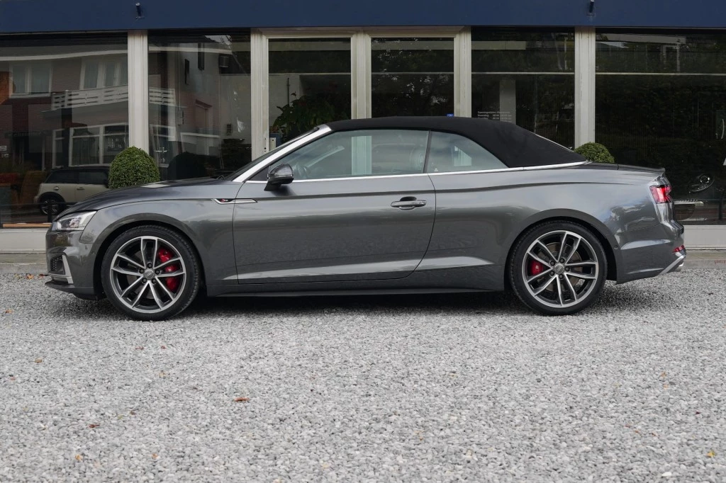 Hoofdafbeelding Audi S5