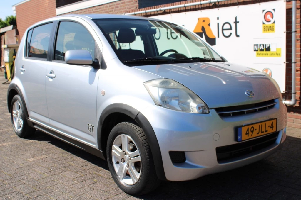 Hoofdafbeelding Daihatsu Sirion