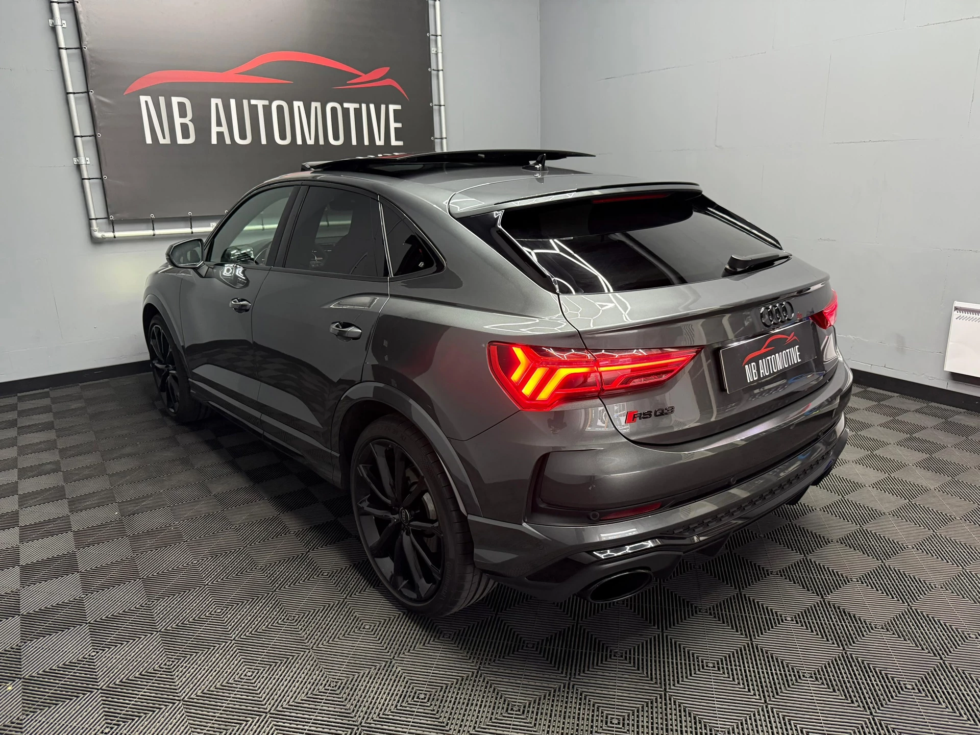 Hoofdafbeelding Audi RSQ3