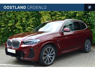 BMW X3 xDrive30e M Sport Automaat / Panoramadak / Trekhaak / Sportstoelen / Laserlight / Achteruitrijcamera / Comfort Access / Head-Up / Gesture Control