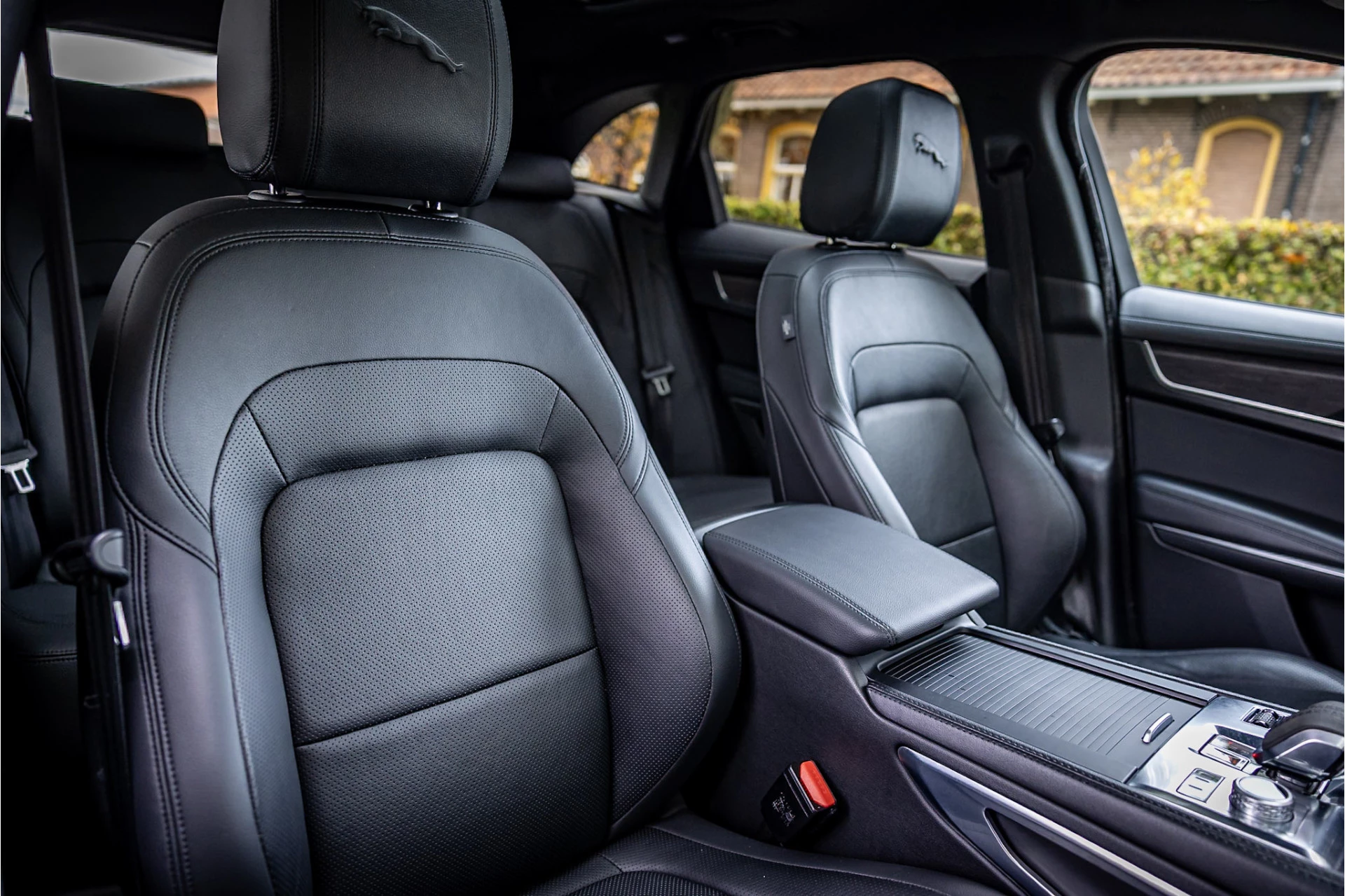 Hoofdafbeelding Jaguar F-PACE