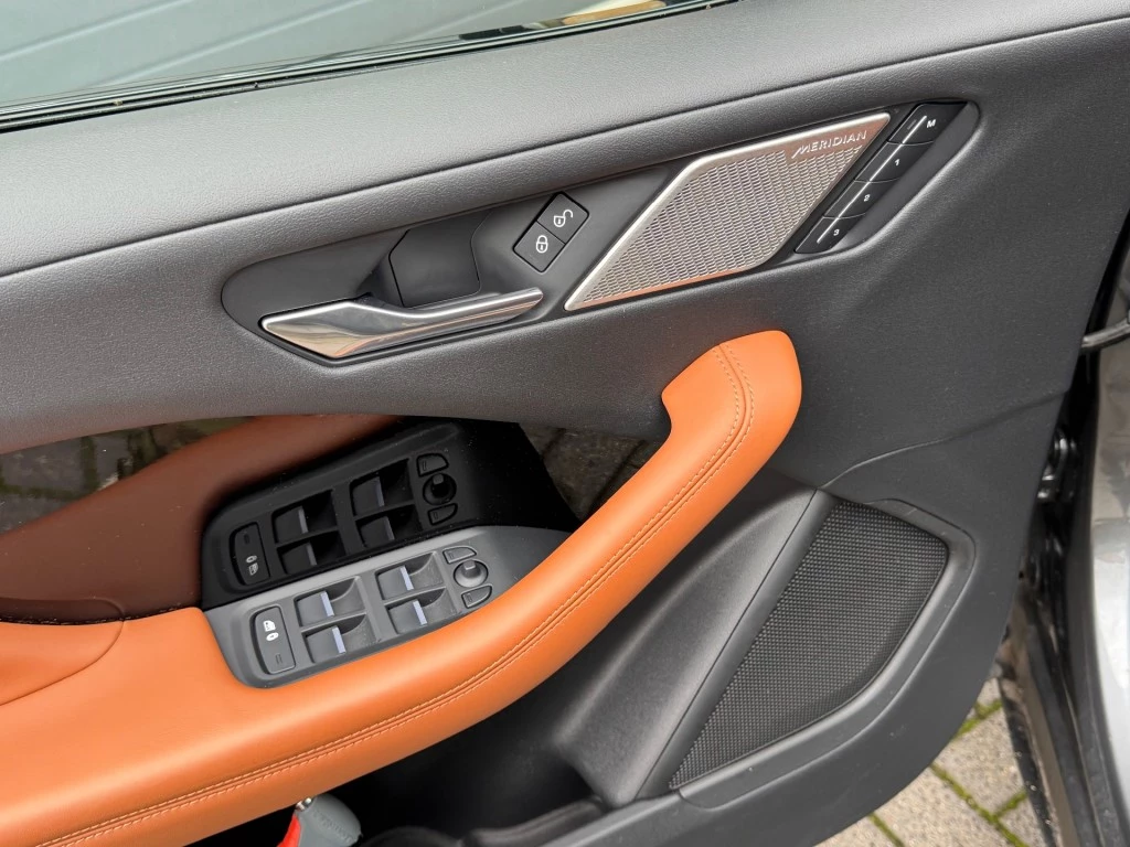 Hoofdafbeelding Jaguar I-PACE