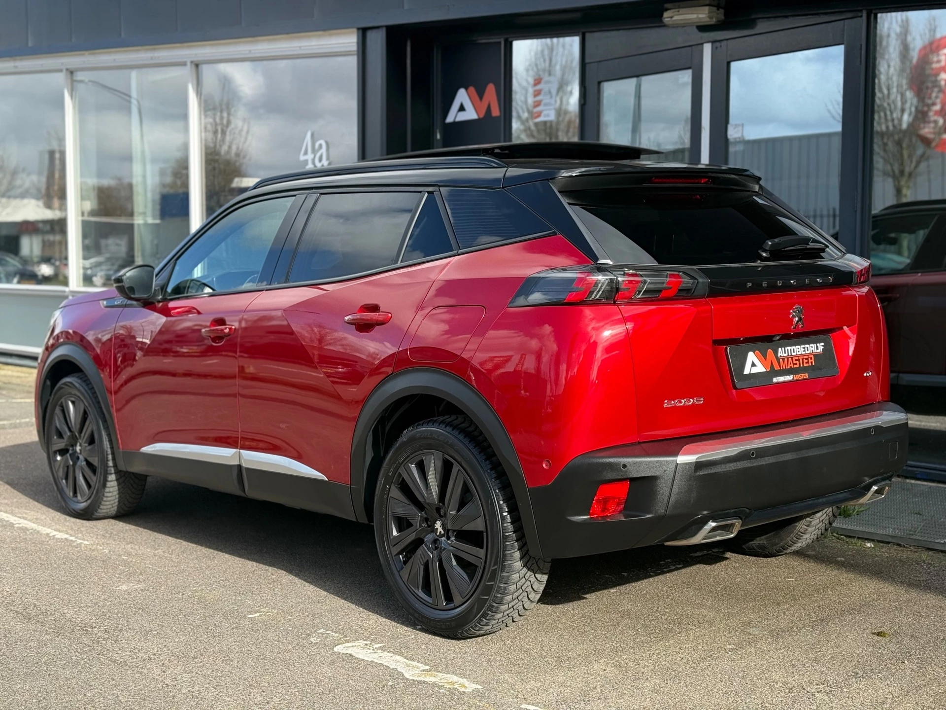 Hoofdafbeelding Peugeot 2008