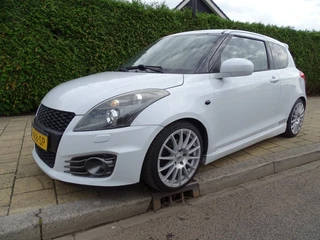 Hoofdafbeelding Suzuki Swift Suzuki Swift 1.6 SPORT 136 Pk-Verw stl-Airco-Blth-Usb-Xenon