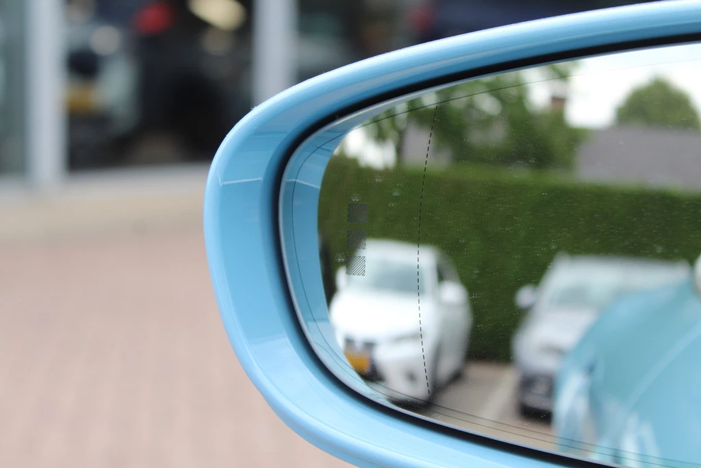 Hoofdafbeelding Porsche Taycan