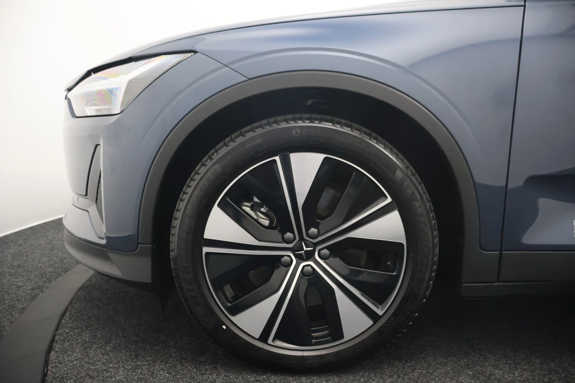 Hoofdafbeelding Polestar 2