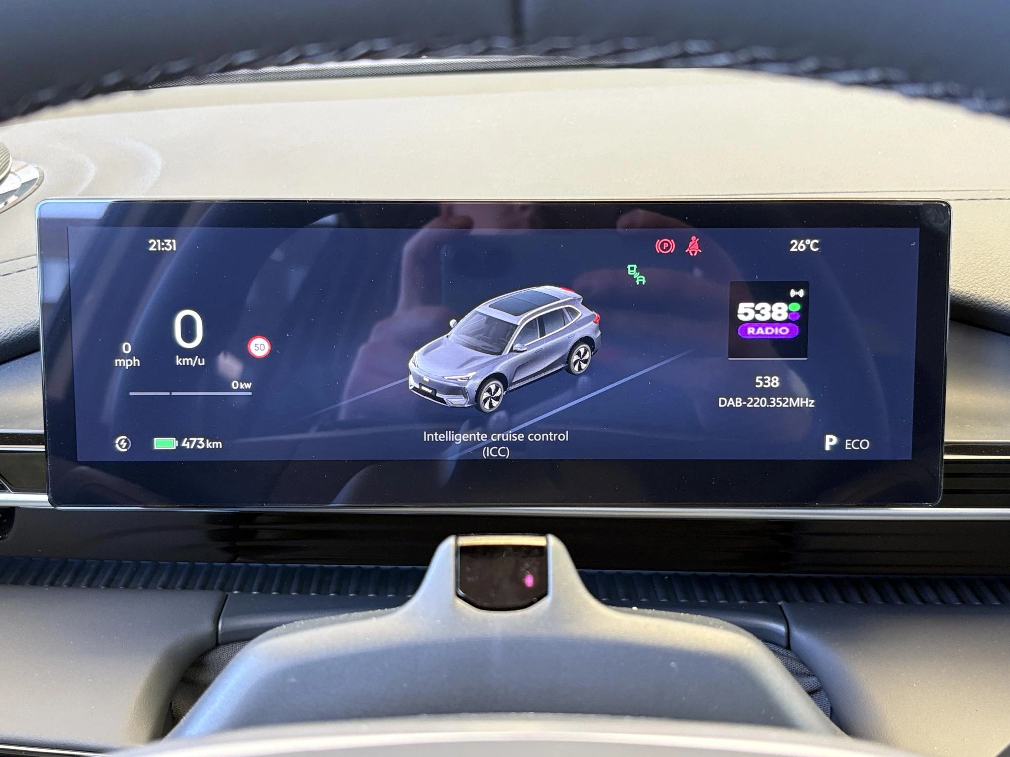 Hoofdafbeelding Geely E5