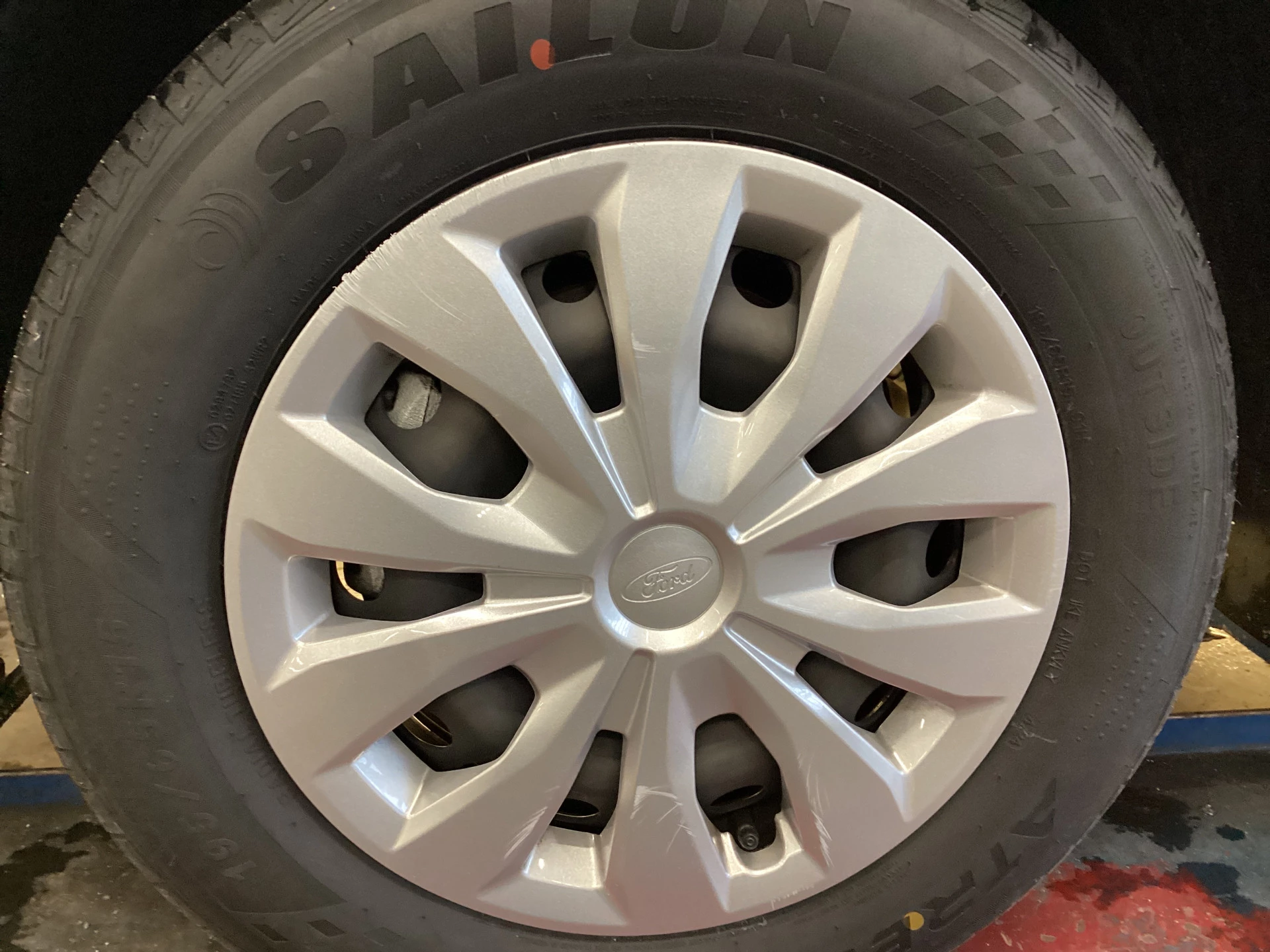 Hoofdafbeelding Ford Transit Courier