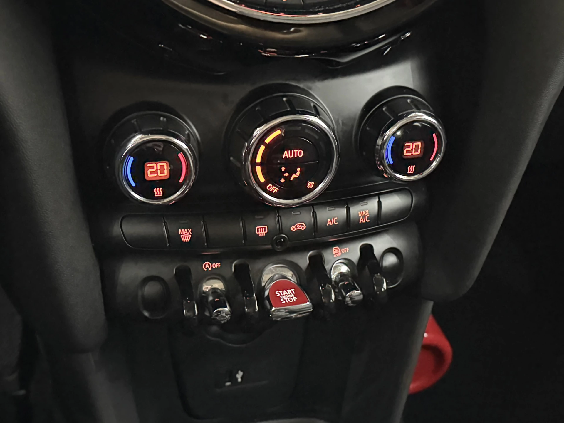 Hoofdafbeelding MINI One